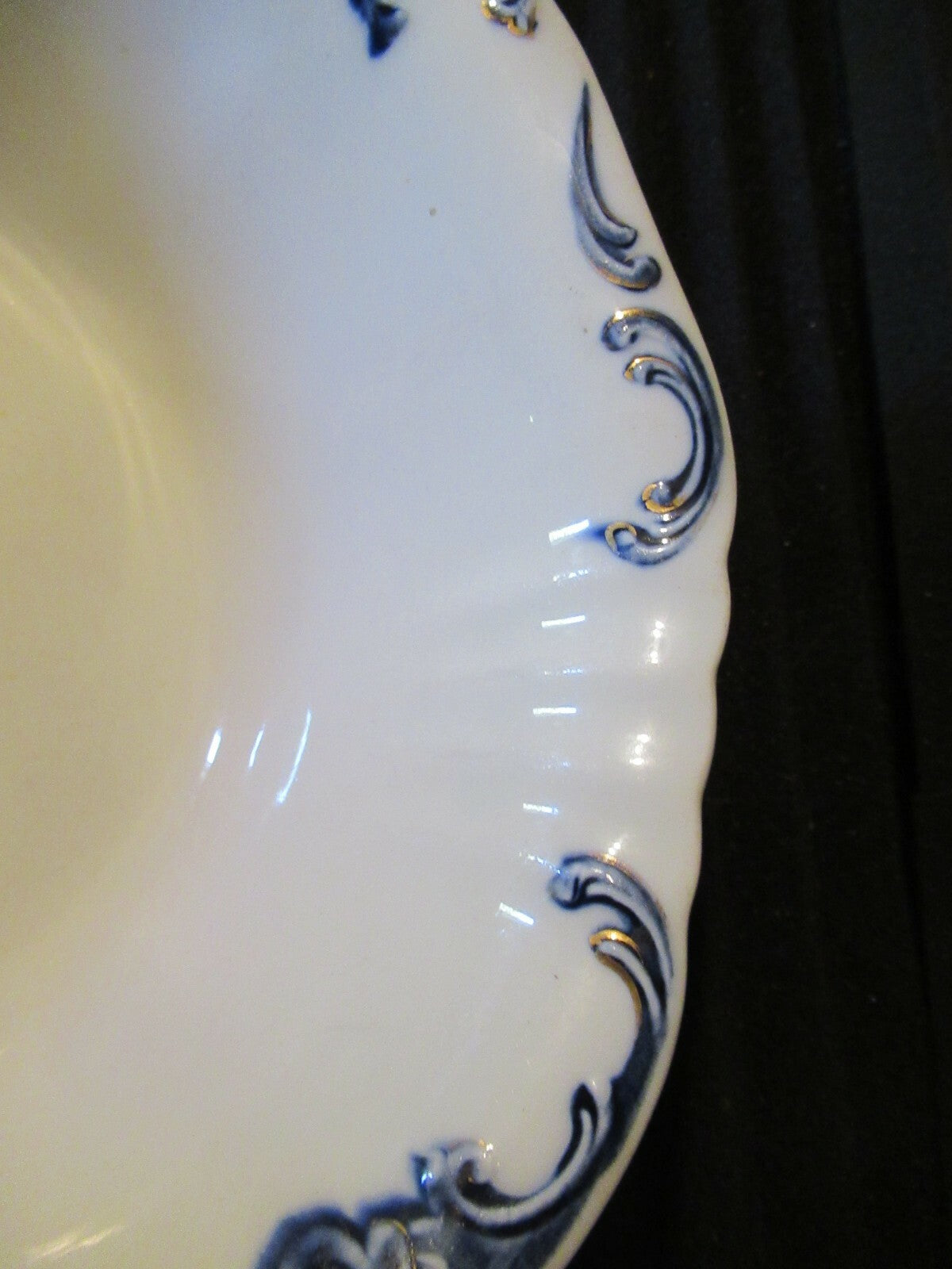 John Edwards Porcelaine De Terre Vegetable Bowl (1880s).