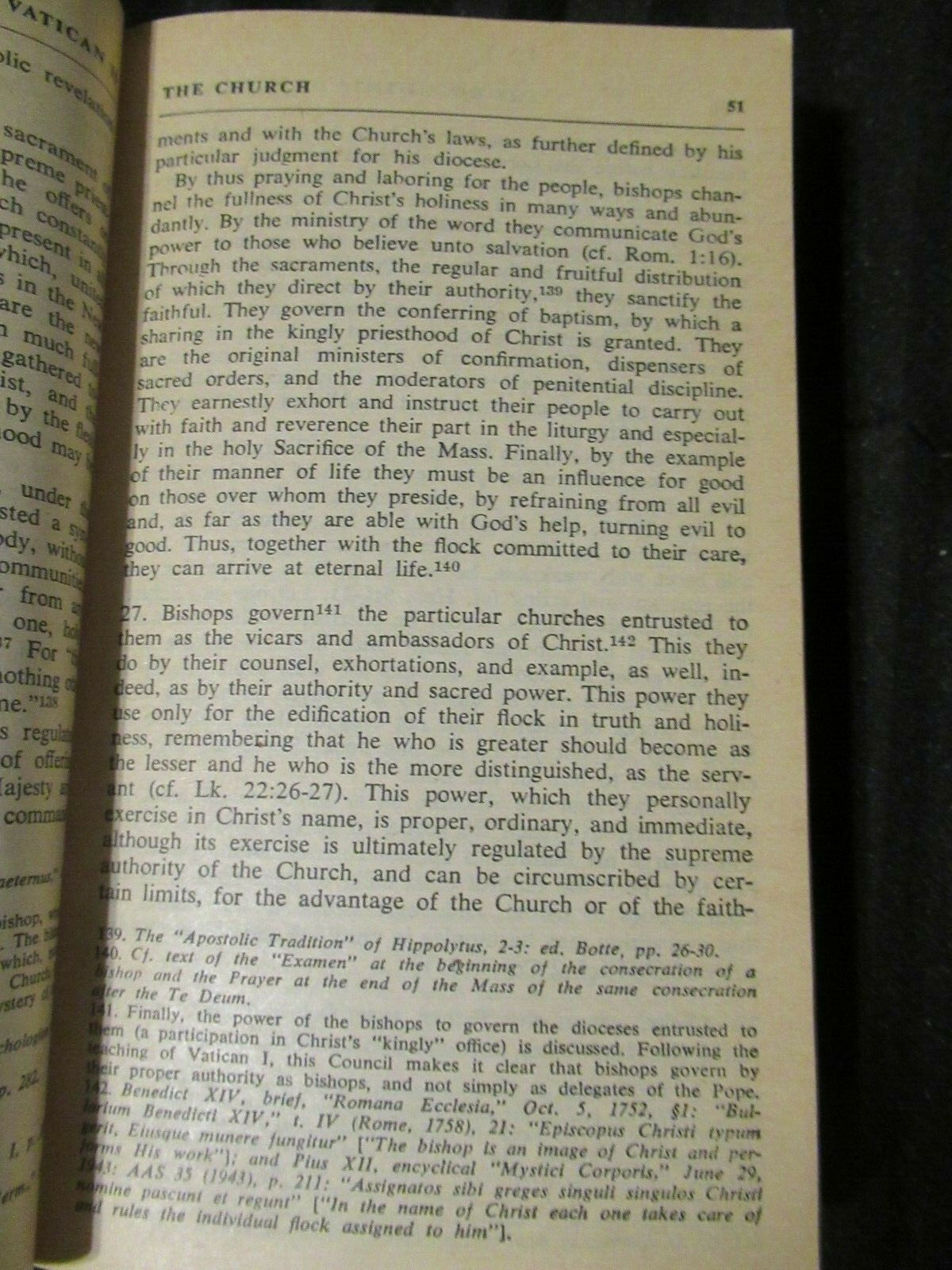 THE DOCUMENTS OF VATICAN II, Walter M. Abbott (1966) vintage paperback