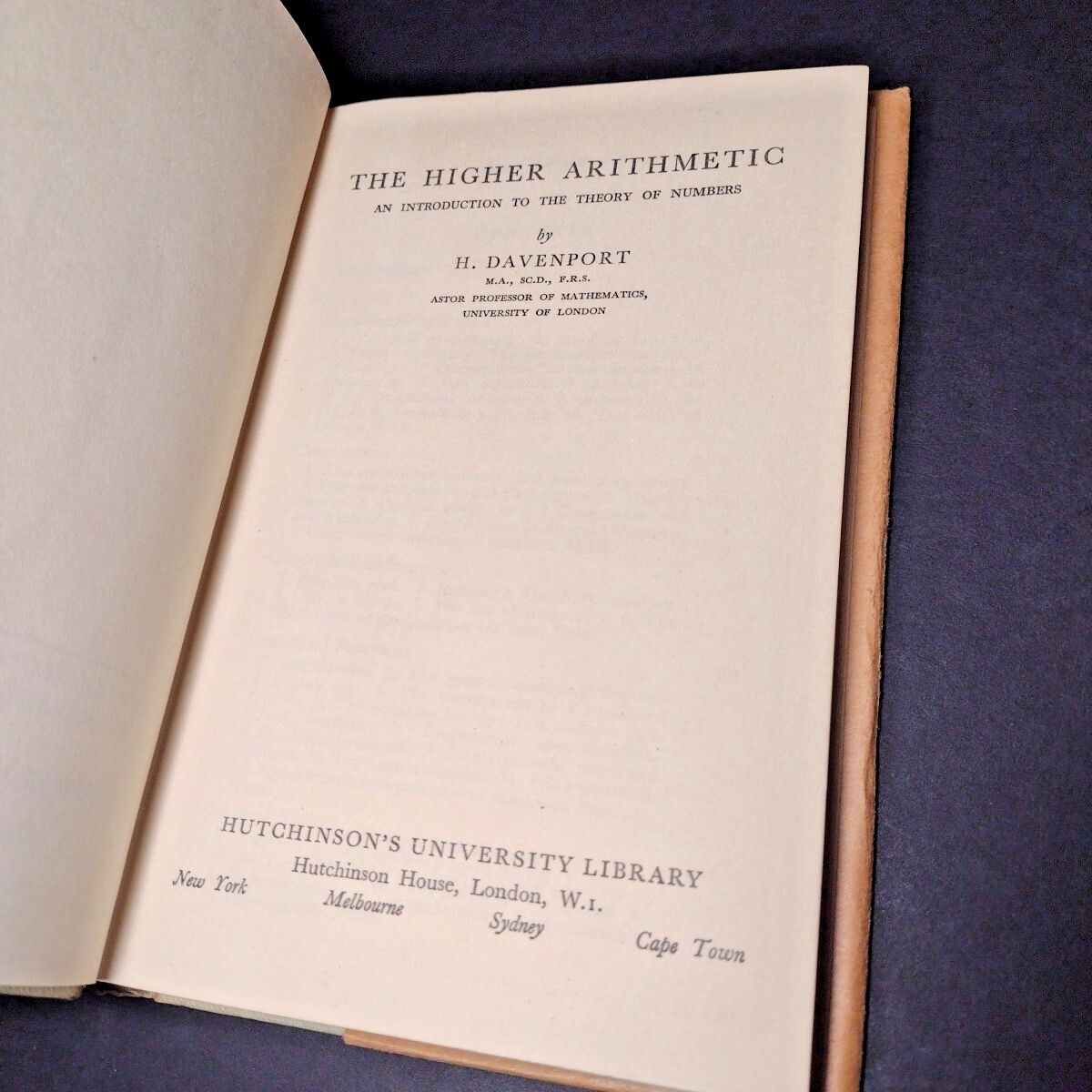 The Higher Arithmetic by H. Davenport -Hardcover -1952 -1st Publishing vg
