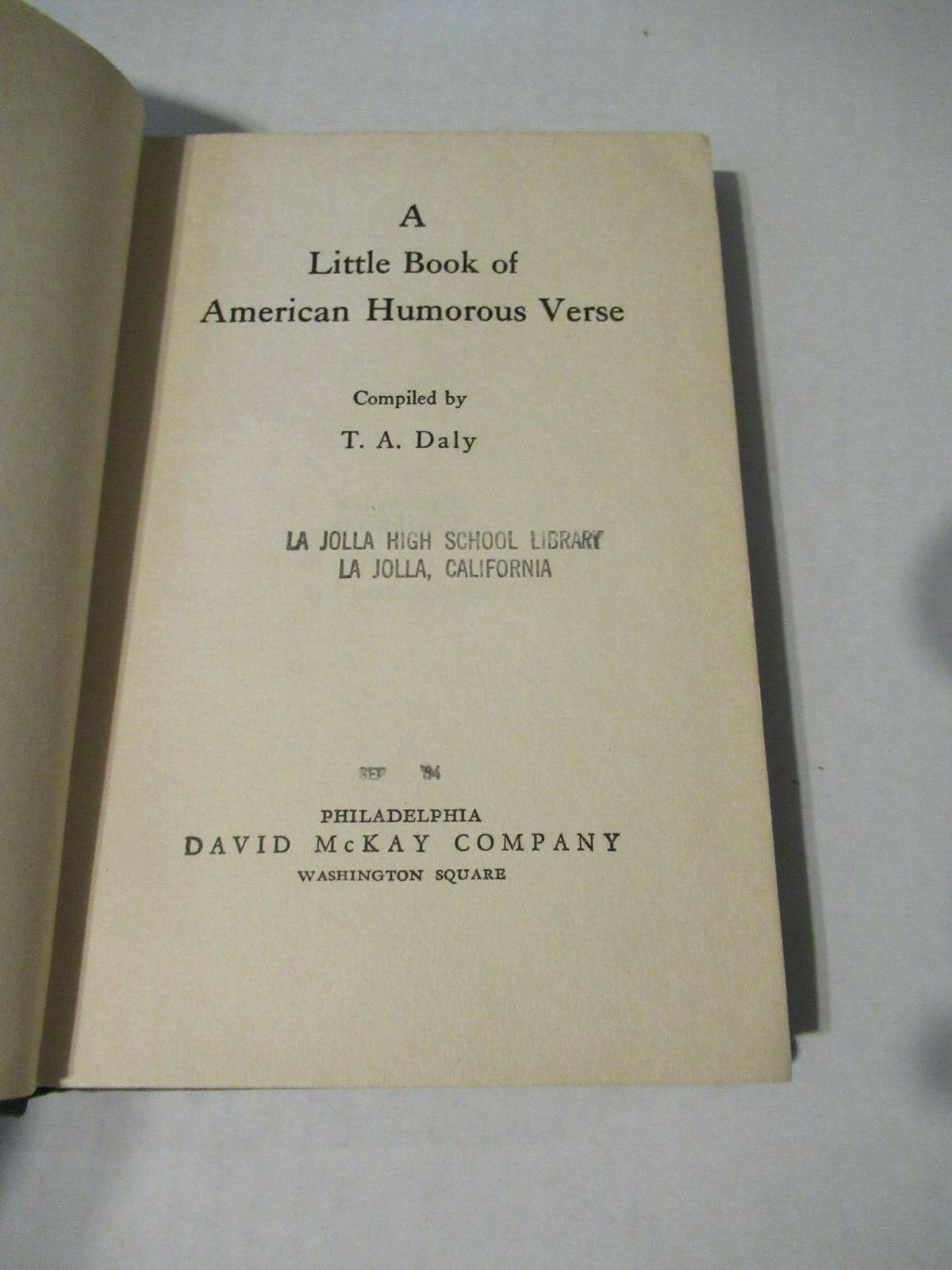 A Little Book of American Humorous Verse, T.A. Daly (1926) 1st Edition.