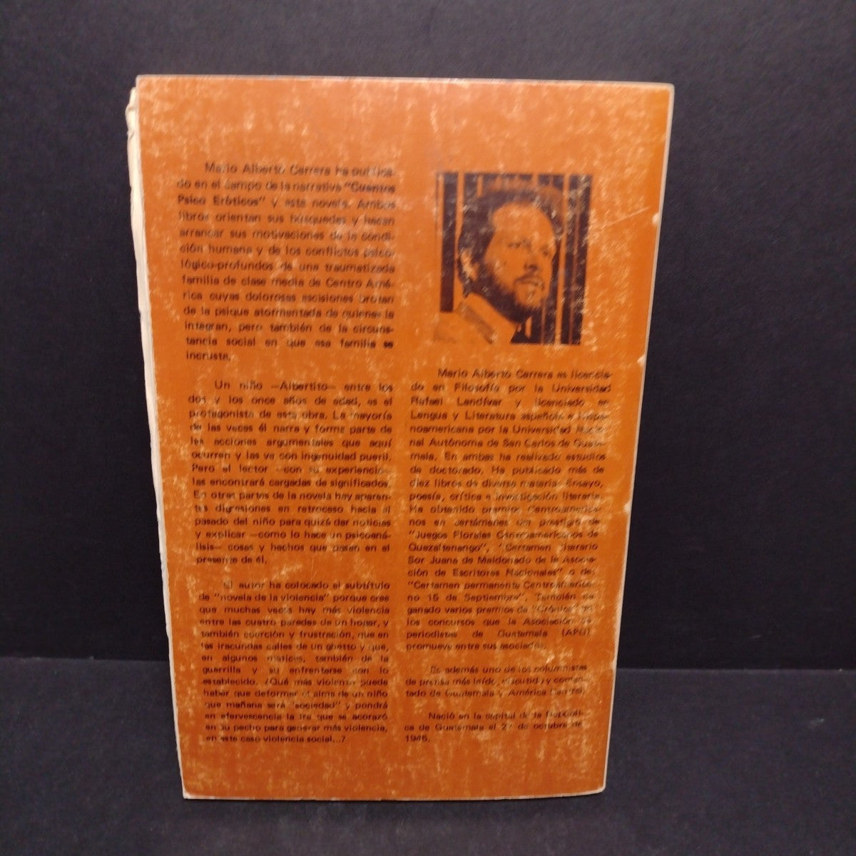 Hogar Dulce Hogar, Mario Alberto Carrera -Signed Paperback 1982