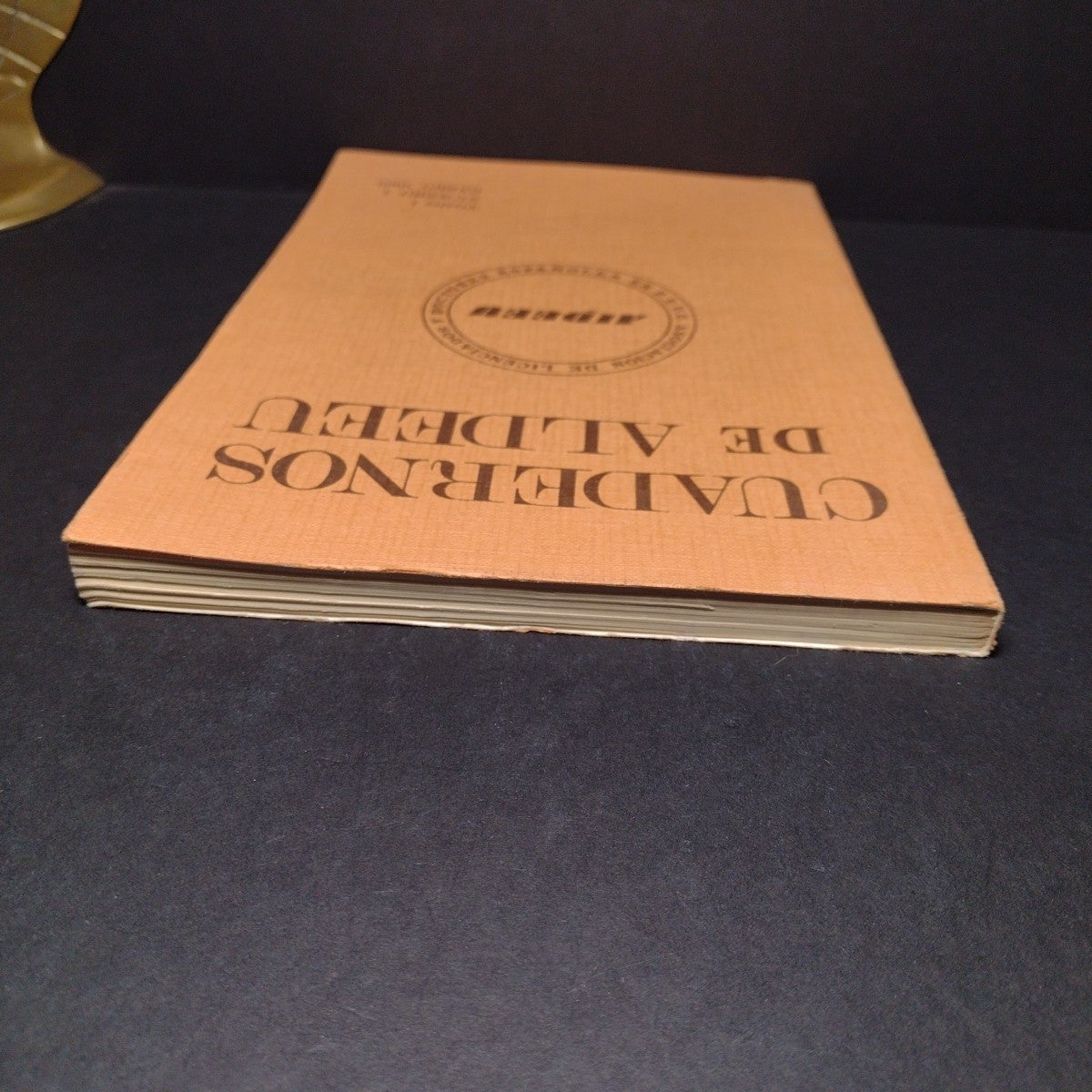 Cuadernos De Aldeeu Tomo 1, Numero 1, Enero 1983 -English/Spanish Paperback